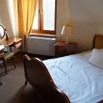 Zajazd Dworek Nad Pilicą 3*