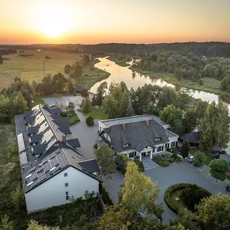 Värdshus Dworek Nad Pilica