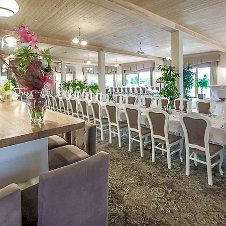Dworek Nad Pilica Inn