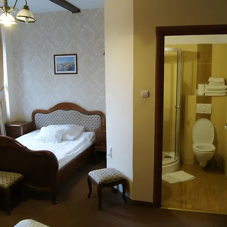 Värdshus Dworek Nad Pilica Nowe Miasto nad Pilicą