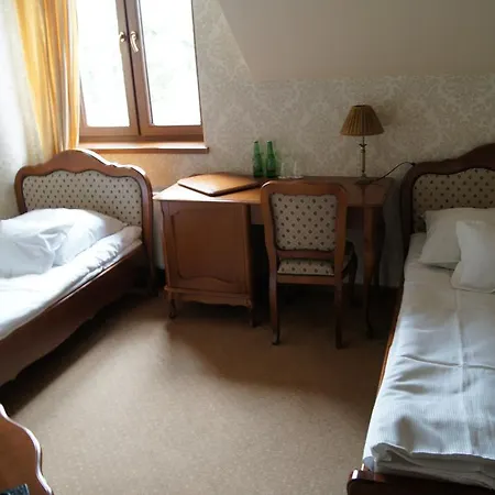 Värdshus Dworek Nad Pilica Nowe Miasto nad Pilicą
